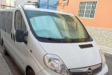 Las calles de El Goro (Telde), un cementerio de vehículos abandonados/TA.